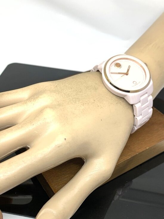 Movado Women\'s Watch 3600935 Bold Verso Swiss Quartz Pink Ceramic 38mm main image 4